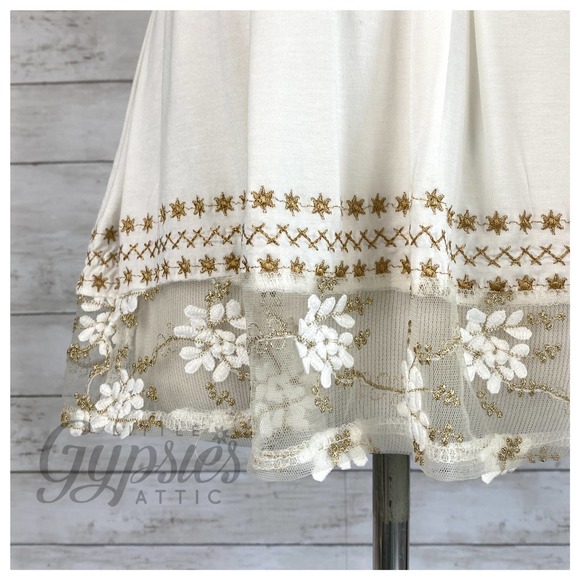 POL Babydoll Embroidery Peplum Top - Picture 8 of 12